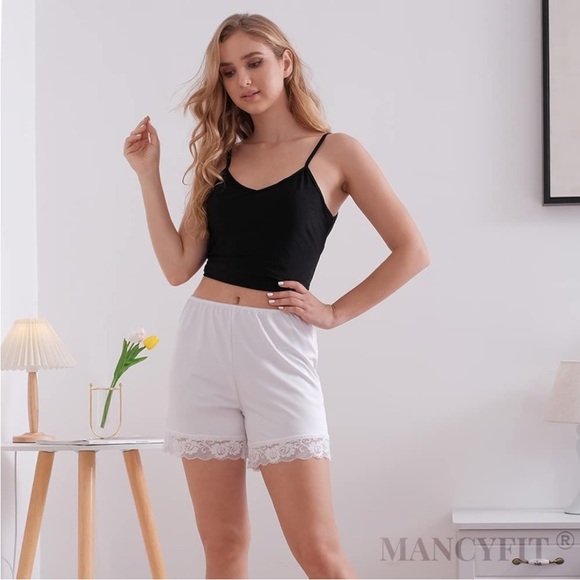Pettipants Vintage Wonder Maid Ivoire – Nylon, Mi-mollet, Taille M